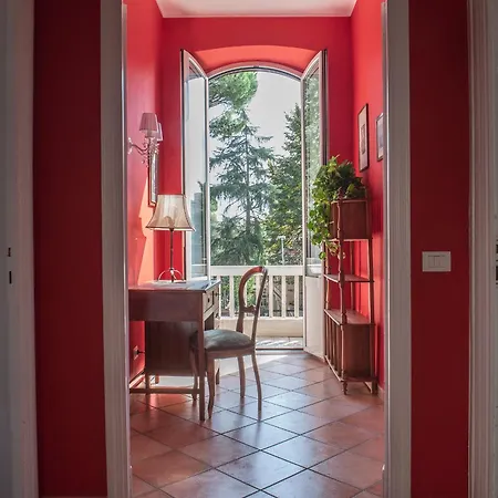 La Bohemien, Nel Quartiere Trieste بيت للعطل