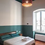 Nyaraló La Bohemien, Nel Quartiere Trieste