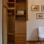 La Bohemien, Nel Quartiere Trieste Nyaraló