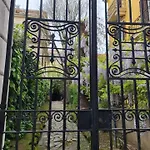 Nyaraló La Bohemien, Nel Quartiere Trieste Róma