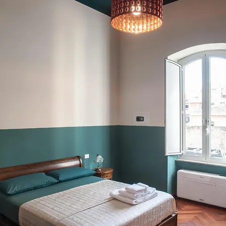 Ferienhaus La Bohemien, Nel Quartiere Trieste