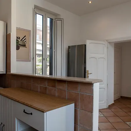 La Bohemien, Nel Quartiere Trieste Semesterbostad Rom